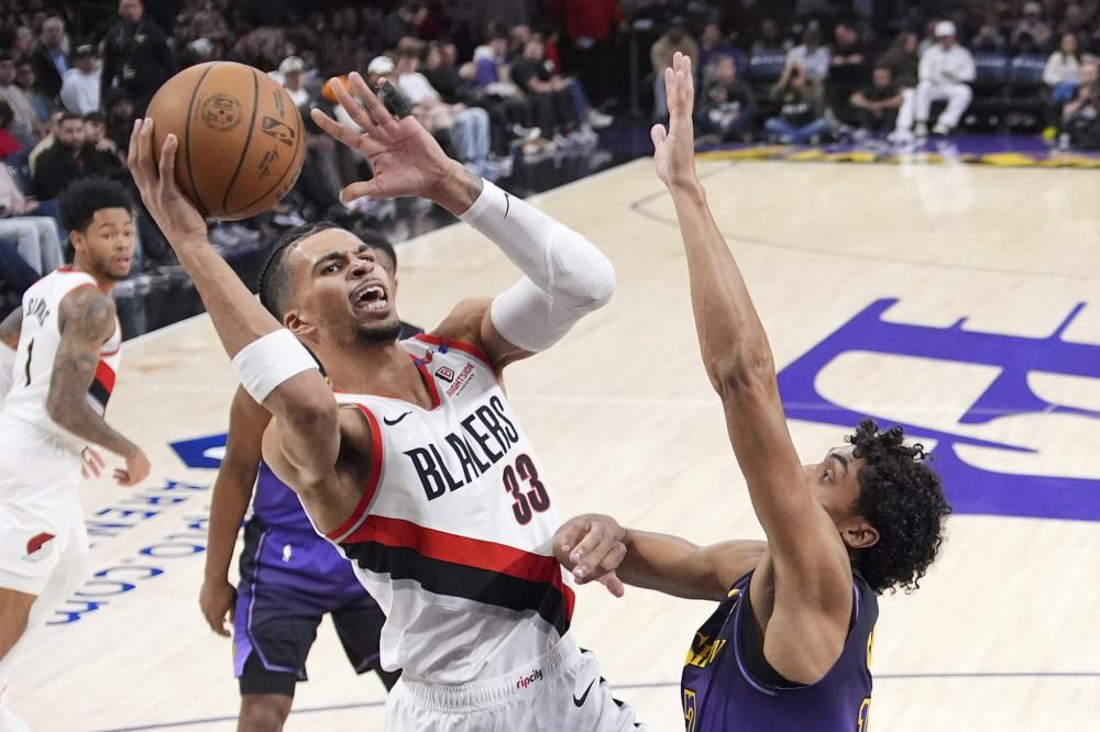 赛场冷门不 赛场冷门不